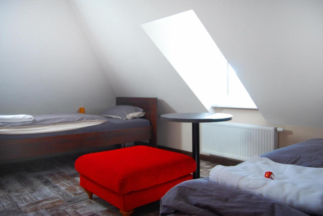 Bnb Comfort Guesthouse Olten - Lostorf Esterno foto